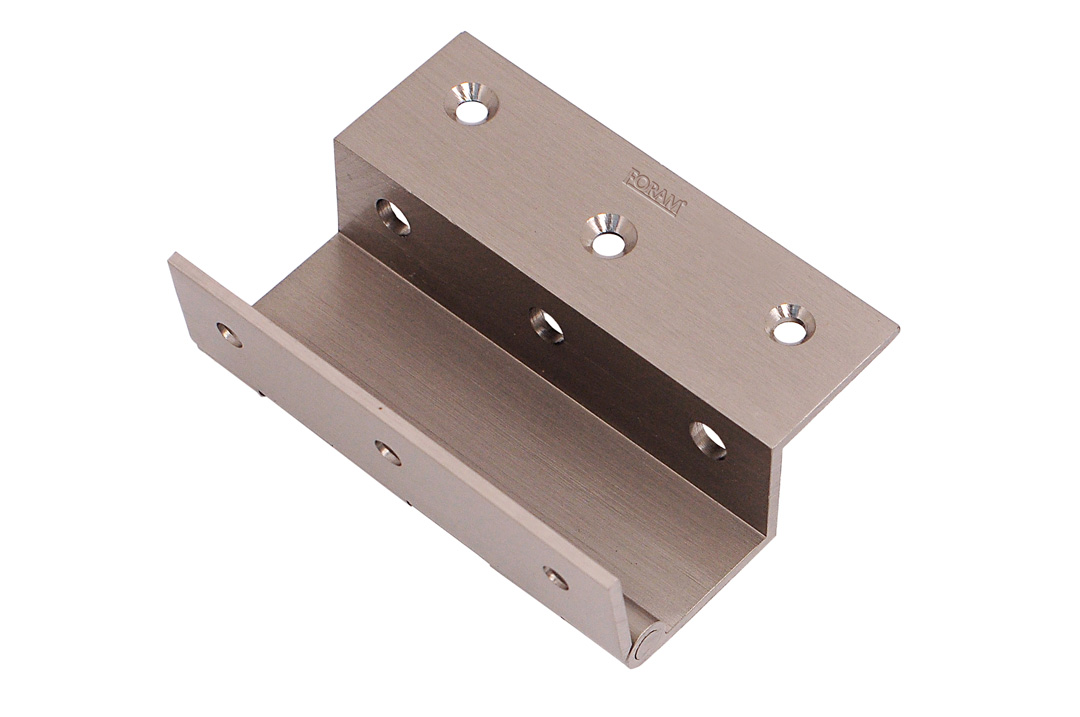 lock L hinges